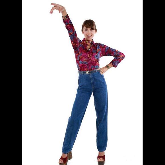 Vintage 70's Floral Mr. Dino Button Down Blouse 60s - Picture 2 of 5